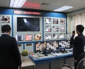 某商場監控設備 某商場監控設備